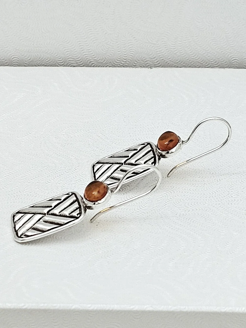 Silpada Rare Sterling Silver Amber Cabochon Rectangular Chevron Earrings W1451